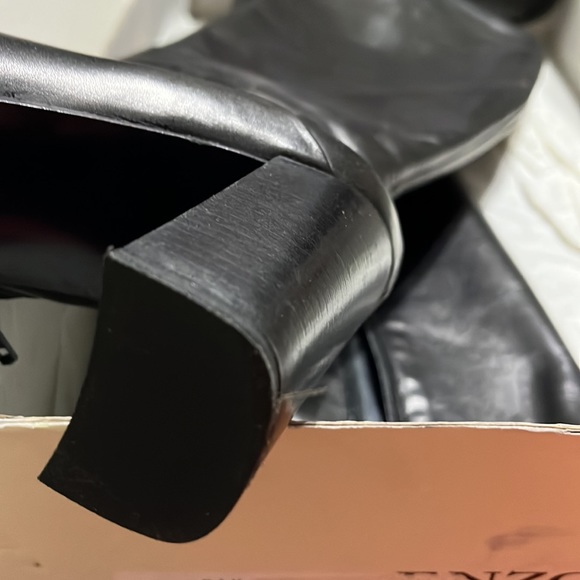 J Crew tall black leather boots - Picture 4 of 4